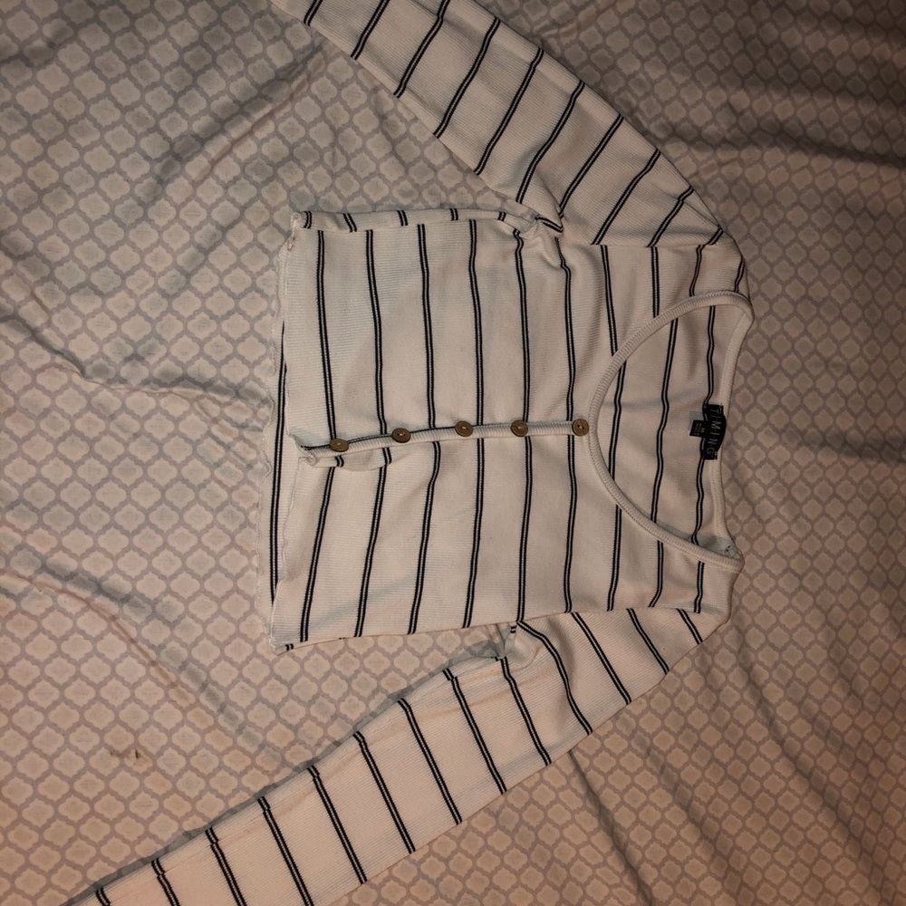 Striped cropped long sleeve